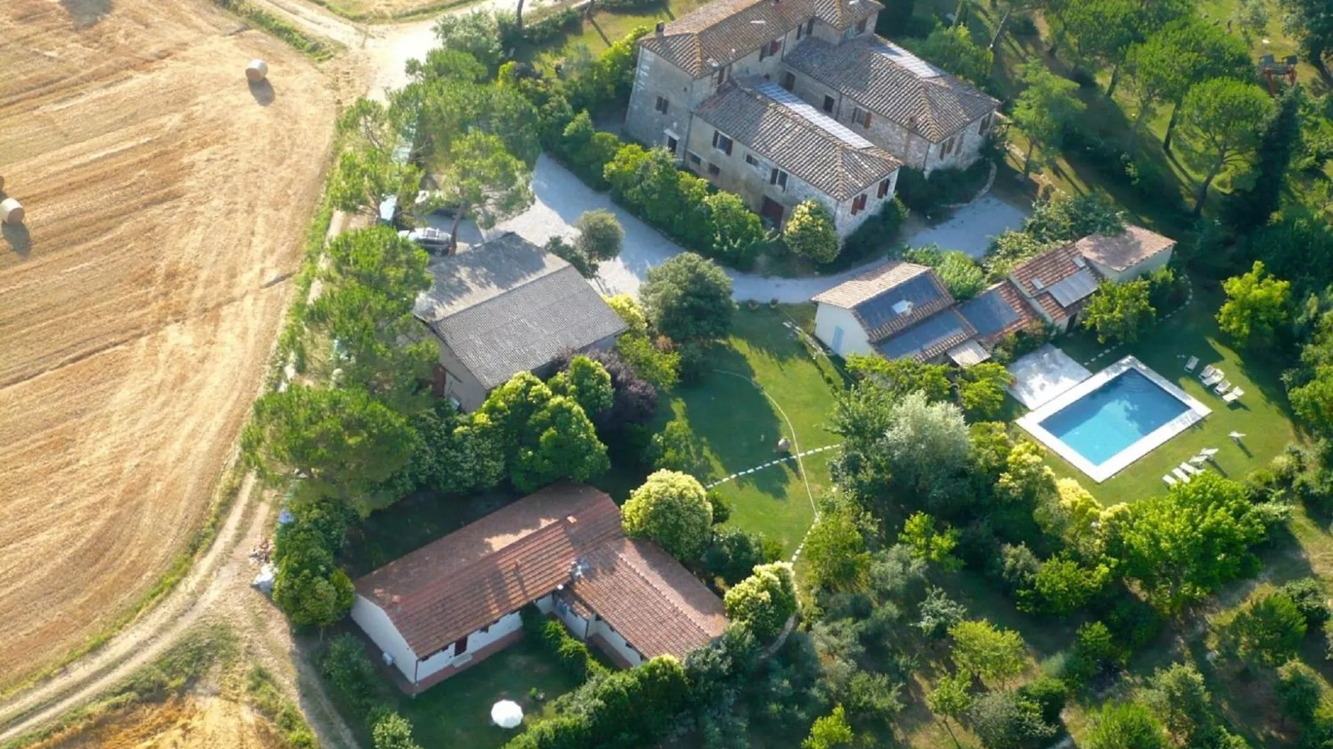 Nice Farmhouse In Asciano With Shared Pool